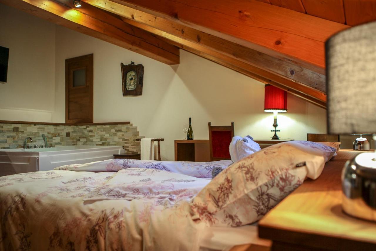 Maison Bordon - Le Petit Chateau Nus Eksteriør billede